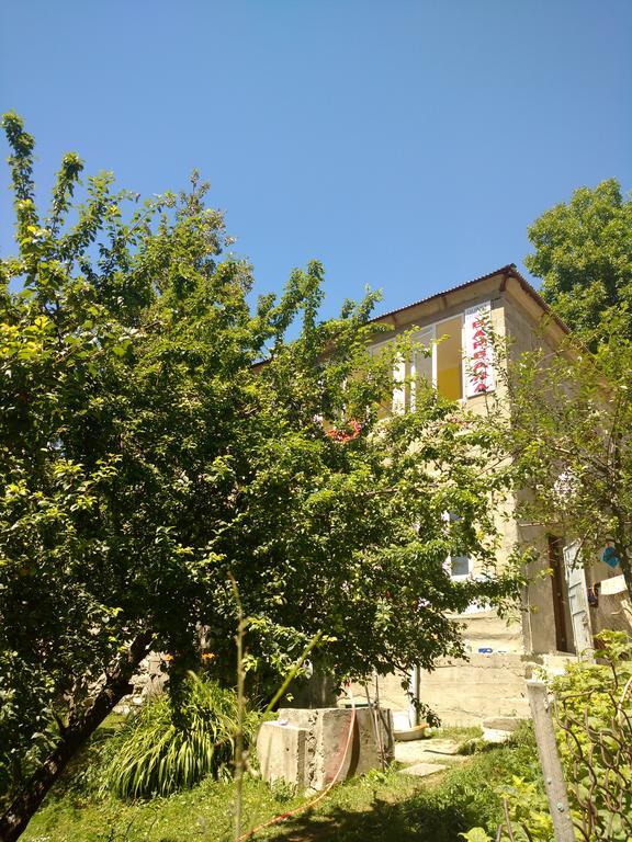 Barbara Hotel Mestia Exterior photo